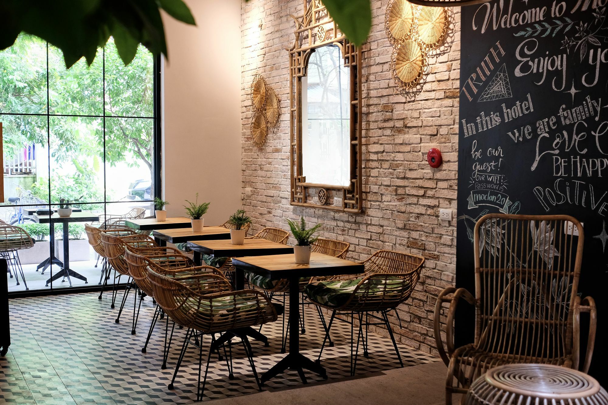 Moc Lan Boutique Hotel (Adults Only) Дананг Экстерьер фото